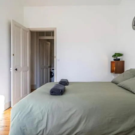 Appartement L'estampille - T5 De 90m2 - Jusqu'a 4 - Wifi - Gem - Gare Grenoble